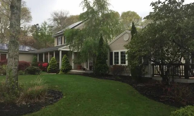 East Falmouth Casa | Lado del estanque privado en Falmouth
