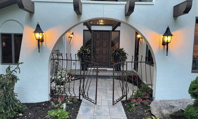 South Haven Casa | Private Pool 5 Minutes From Lake Michigan