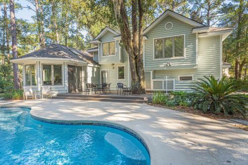 Heritage Woods Casa | Private Pool - 5 Min Bike Ride to Beach - 4 W Garrison Pl