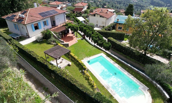 Corsanico Villa | Villa en Corsanico con 4 habitaciones, capacidad 8