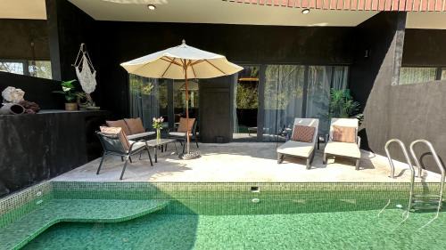 Playa Paraiso Apartamento | Private Pool Apartment in Tulum Hotel Zone - Beach Club