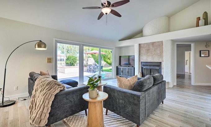 Arrowhead Ranch Casa | Private Pool, Gas Grill: Chic Glendale Home!