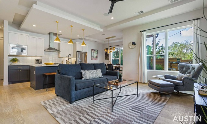 South Manchaca Casa | Private Pool Oasis | Spacious + Luxe Austin Escape