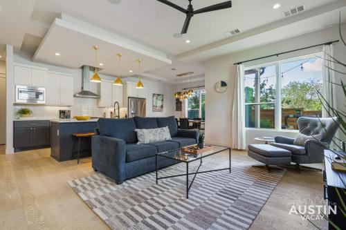 South Manchaca Casa | Private Pool Oasis that is a Spacious Luxe Austin Escape