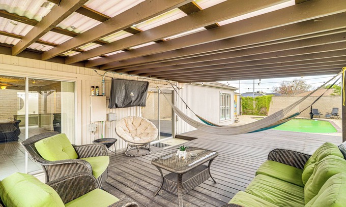 Barker Casa | Private Pool & Patio: Houston Vacation Rental