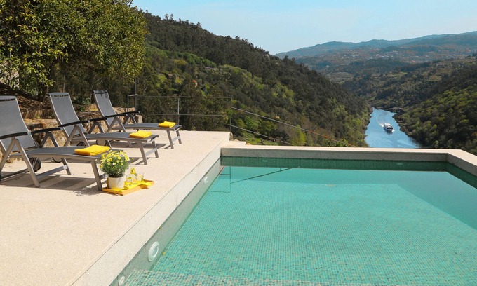 Campos de Baixo Villa | Casa tranquila en la orilla del río Duero 1h Puerto (estancia min. 5 días