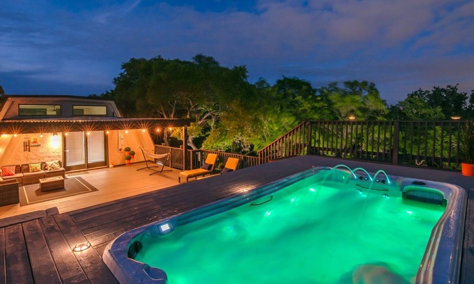 Wetmore Casa | Private Pool SPA with Stunning View, GameRoom and Firepit