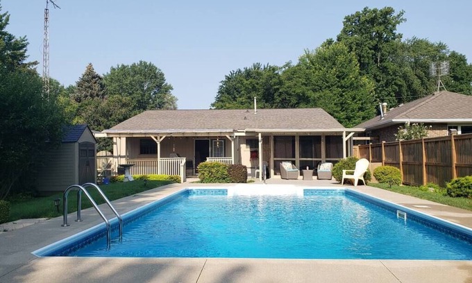 Kingsville Casa | Private Poolside Escape near Point Pelee