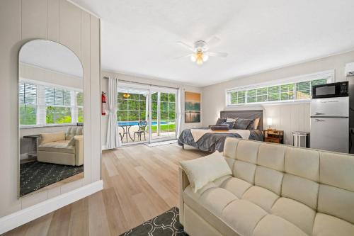 Fort King District Apartamento | Private Poolside Guesthouse Suite! Prime Location!