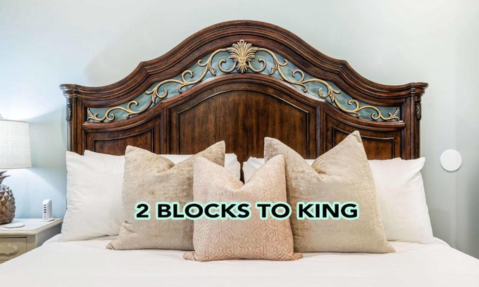 Cannonborough Elliotborough Casa | Private Porch with Parking - 2 Blocks to King