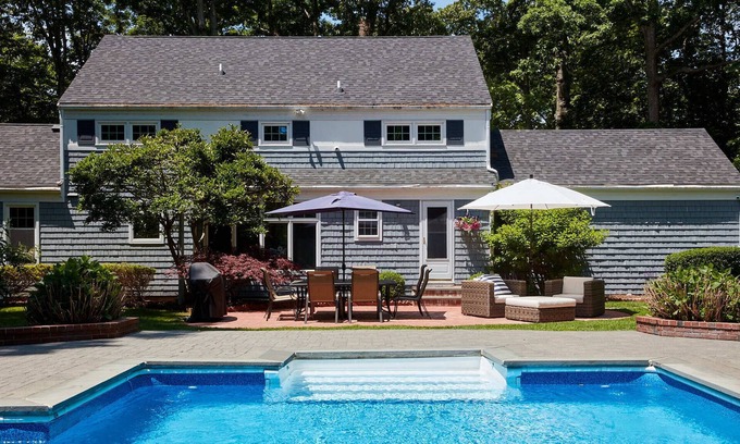 East Shoreham Casa | Private & Relaxing North Shore Retreat