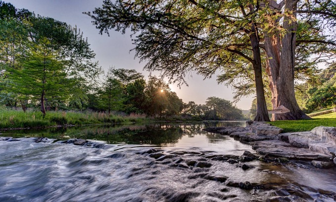 Hunt Casa | Guadalupe River Ejecutivo / Corporativo / Boda / Familia Compuesto 9+ cama + Pabellón
