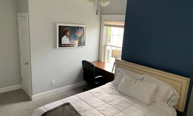 Norwood Casa | Private room 2 perfect for traveling professionals