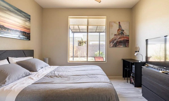 South Mountain Casa | Private room by South Mountain