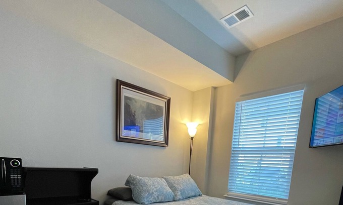 Glen Burnie Casa | Habitación privada - Creek Side