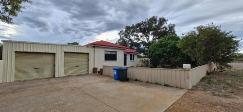 Nulsen Casa | Private room for couple in Esperance