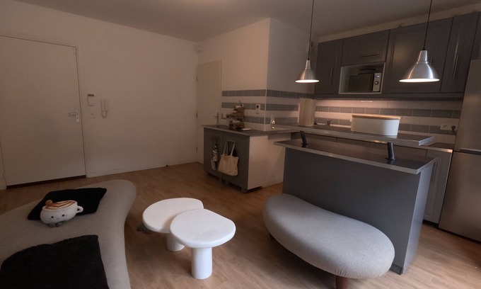 Noisy-le-Sec Apartamento | Private room - Garden & terrace