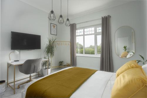 Moreton Casa | Private room in a spacious home