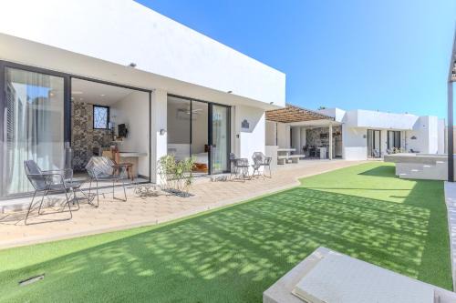 San José del Cabo Cabina | Private Room in Coliving space near beach