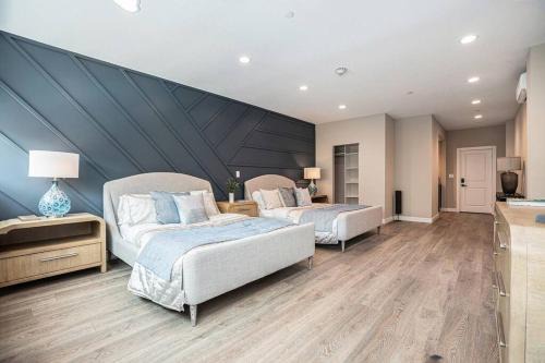 Bradenton Casa | Private Room, Kitchen & Bathroom 2