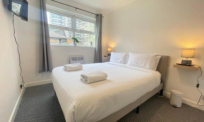 Barking Casa | Private room near Barking Station