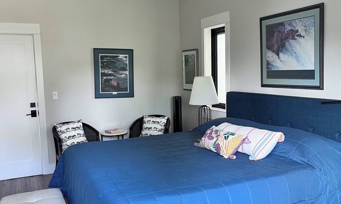 Helena Apartamento | Private Room w/bath at North End of Canyon Ferry Lake