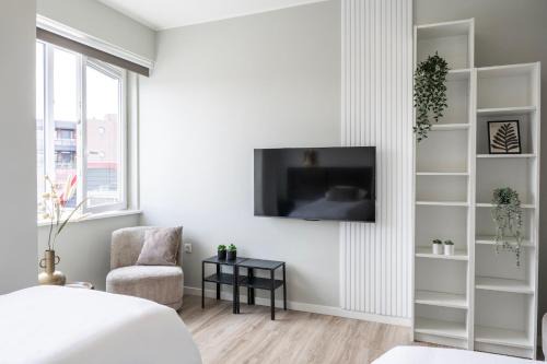 Raamsdonksveer Casa | Private Room With Cozy Bed, Bathroom & Wifi
