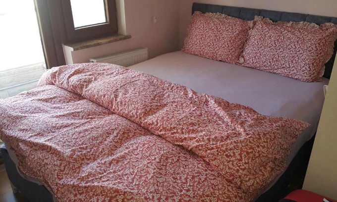 Mentese Cama Y Desayuno | Private Rooms and Flats Apartments