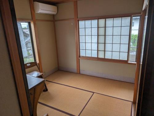 Numazu Casa | private rooms in togo beach and park side house