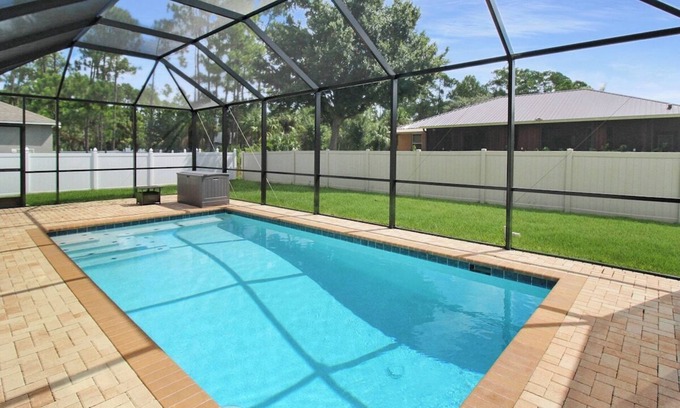 North Port Casa | Private Salt Water Pool Home in North Port - La Vida Loca