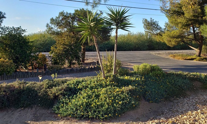 Tracy Casa | Private Spacious 3BR Ranch Home, Centrally Located