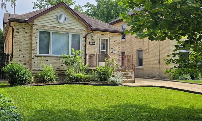 Highland Casa | Private Spacious Home - Central Location