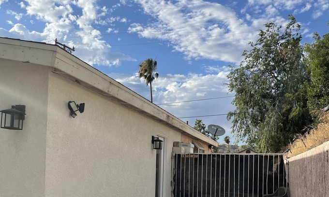 Canyon Country Apartamento | Private Studio w/ full bath, kitchen, and laundry