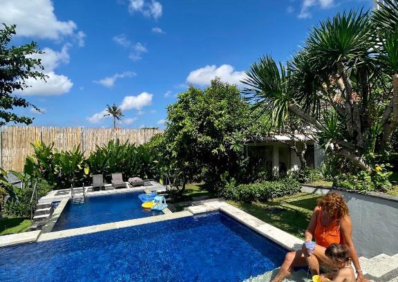 Babakan Casa | Private suite in a kids friendly big shared villa in Canggu