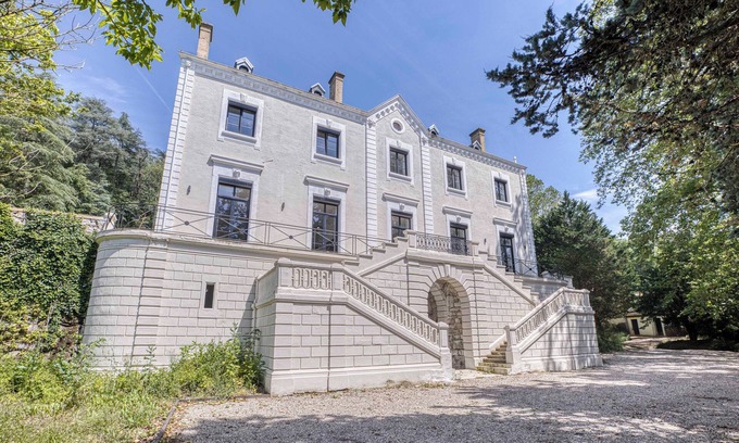 Vourles Otro | Suite privada en castillo y finca, 15 min de Lyon