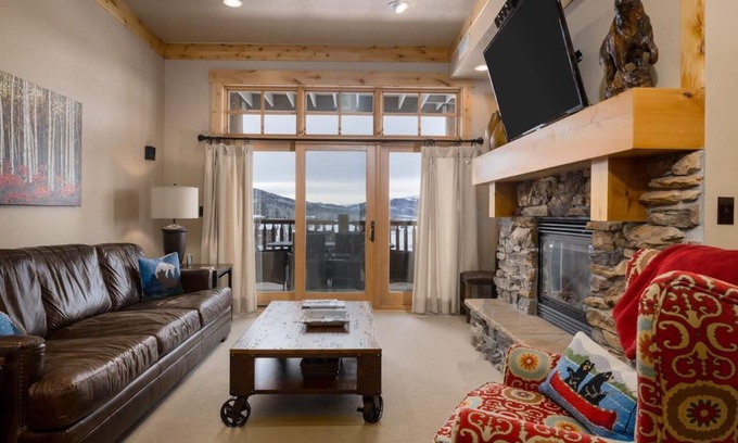 Victor Condominio | Trout Run Condo at Palisades includes Bronze Buffalo Ranch private amenities