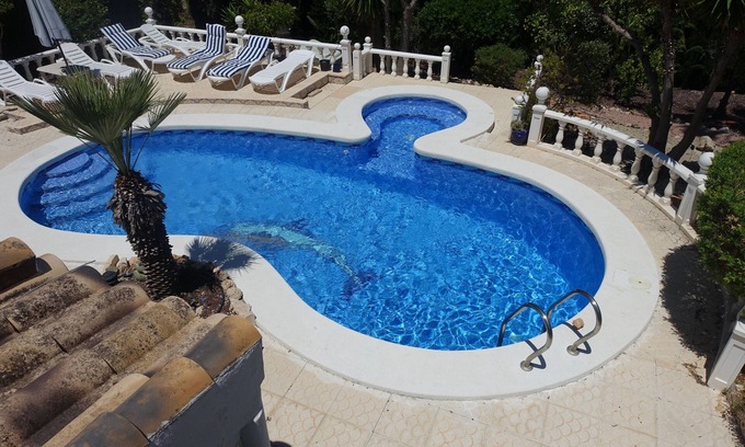 Puerto Marino Villa | Villa privada con piscina y jacuzzi, exótico jardín y aire acondicionado