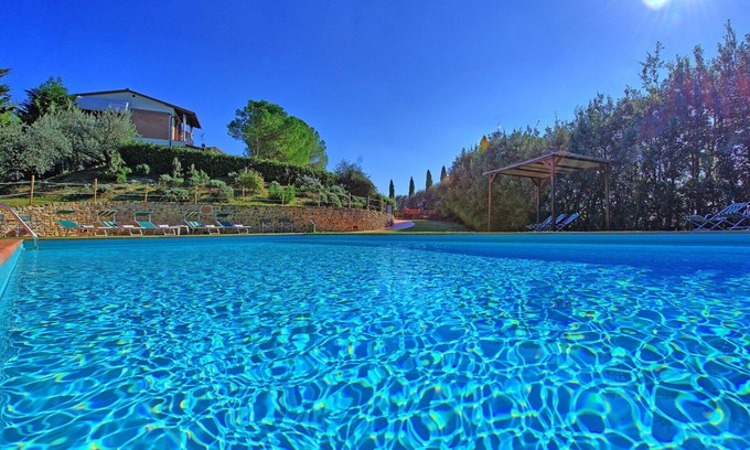 Certaldo Villa | Maravillosa casa de vacaciones privada con WIFI, piscina privada, terraza, cerca de San Gimignano