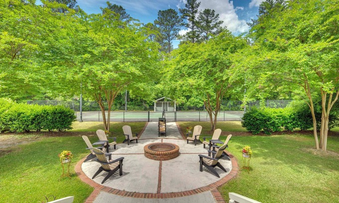 Ruffin Casa | Private Walterboro Estate w/ Deck + Fire Pit!