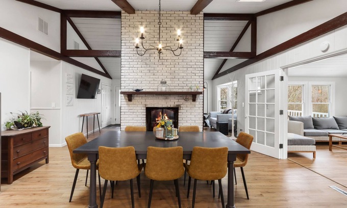 Williams Bay Casa | Private wooded retreat, 5BR/3BA within walking distance of Geneva Lake.