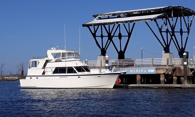 River District Alquiler De Eote | Private Yacht - On The River - In Heart of Downtown