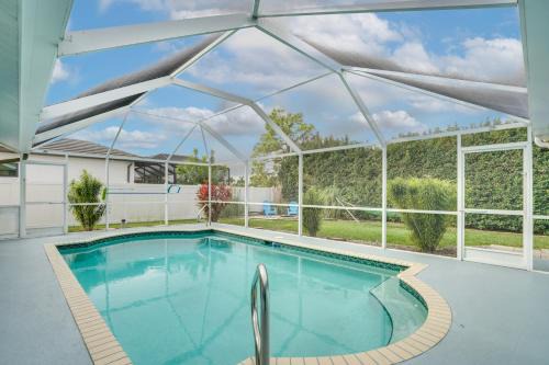 Trafalgar Casa | Private Yard and Pool Stunning Cape Coral Getaway!