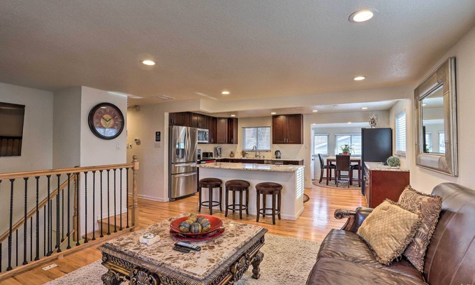 Northglenn Casa | ¡NUEVO! Northglenn House w / Yard Minutes from Denver!