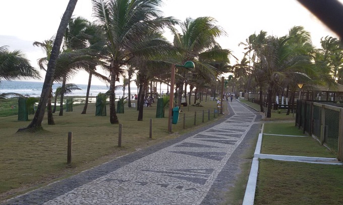 Pouso Alegre Buraquinho Apartamento | PRIVILEGED SEAFRONT LOCATION, MAID SERVICE, 24-HOUR RECEPTION