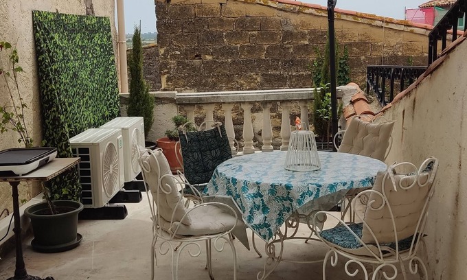 Nezignan-L'Eveque Casa | Proche mer Maison de Village Climatisée Avec Terrasse