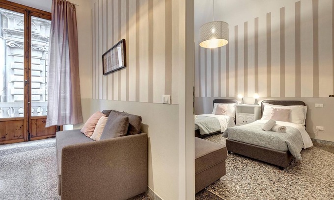 Duomo Apartamento | Proconsolo 9