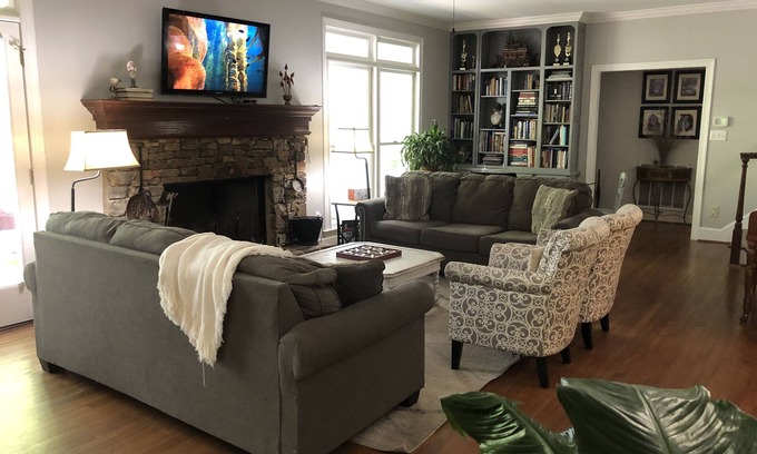 Hoover Casa | Professional & Family Extended Stay in Hoover.