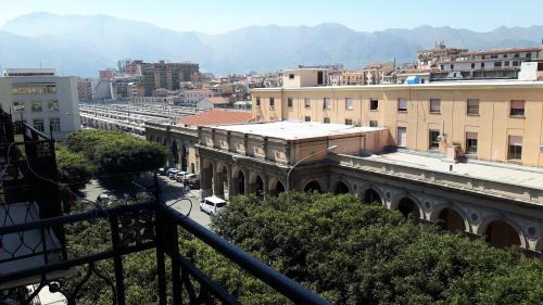 Corso dei Mille - Sant'Erasmo Cama Y Desayuno | Profumo di Sicilia