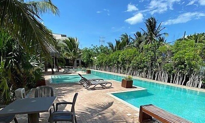 Municipio de Progreso Apartamento | Progreso East, 1 block from Sea, with pool views