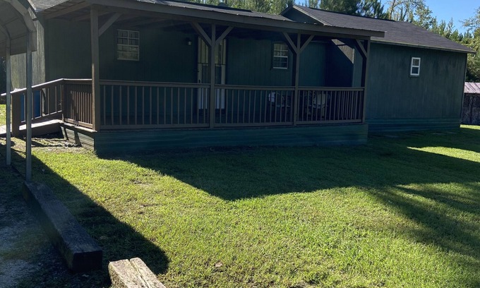 Abbeville County Cabina | Promised Land Countryside Getaway/Campsite